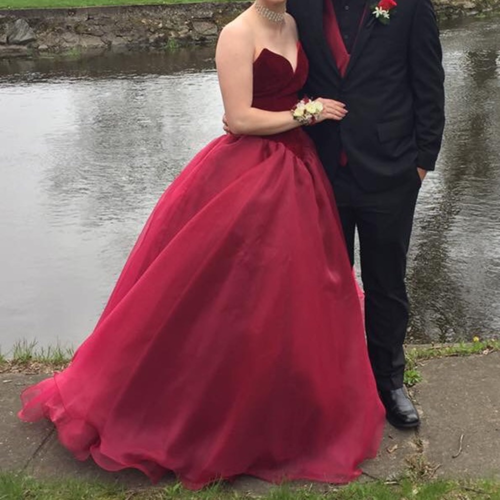 Red Prom Dress - Picture 2 of 2